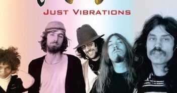 Real Ax Band – Just Vibrations / Live At The Quartier Latin Berlin