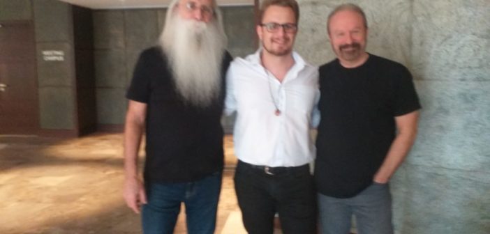 Leland Sklar, Philipp Röttgers, Daryl Stuermer
