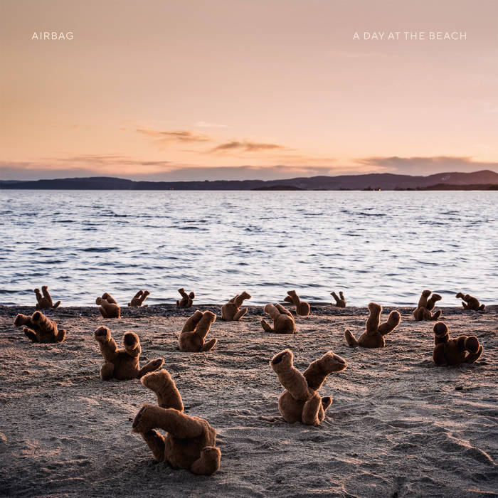 Airbag - A Day On The Beach (Karisma Records/ Soulfood, 2020)