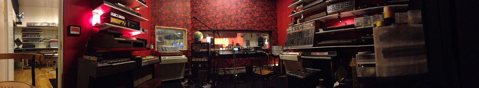 Where the magic works - Roth Haendle Studios Solentuna