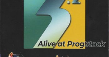 Robert Berry’s 3.2 – Alive At ProgStock Robert Berry's 3.2 - Alive At ProgStock (2nd Street, 2022)