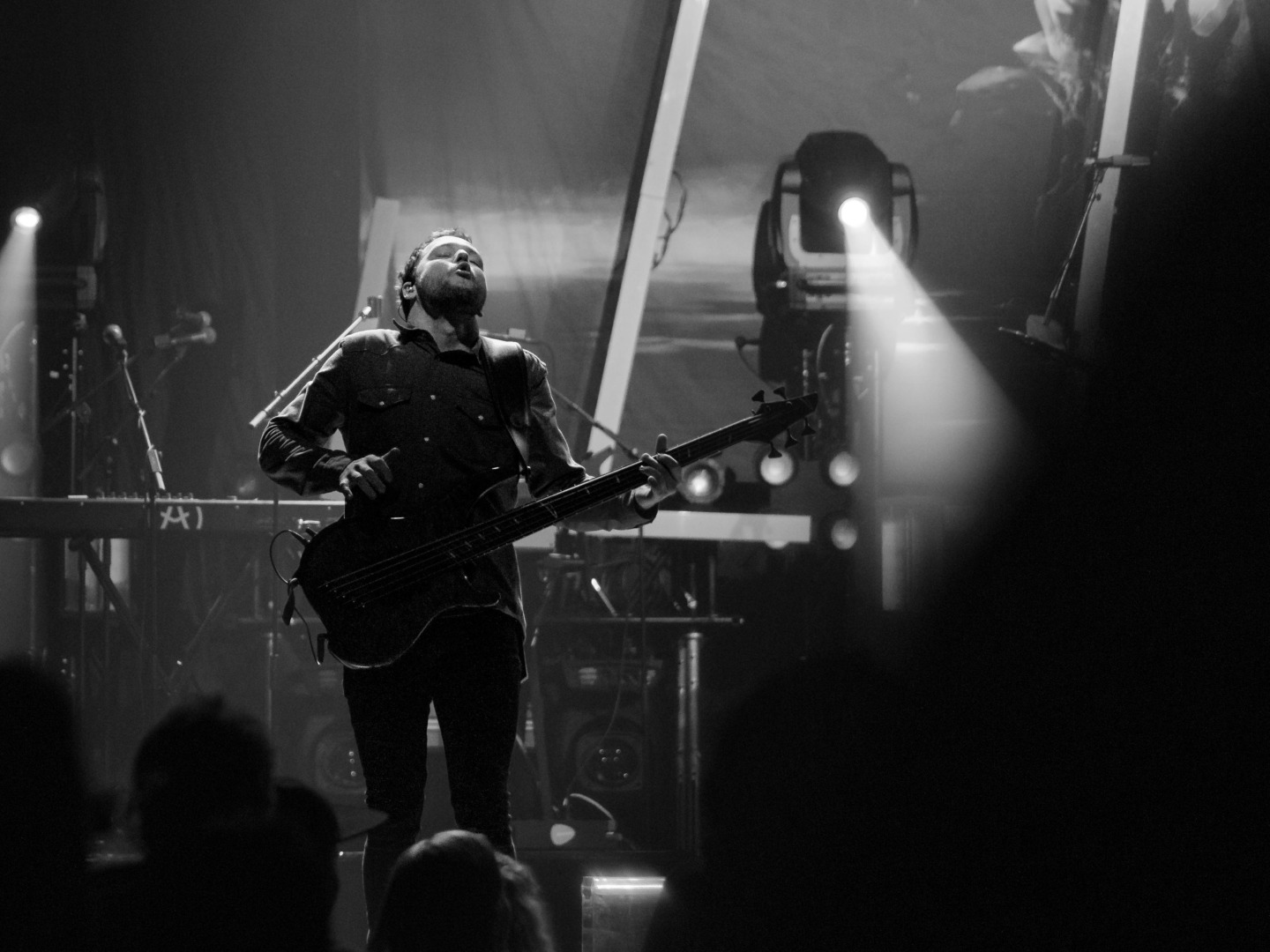 Monuments, 13.02.23, Esch-Uelzecht (LU), Rockhal Box