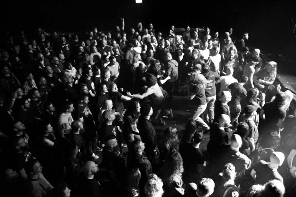 audience. Pic by Prog in Focus