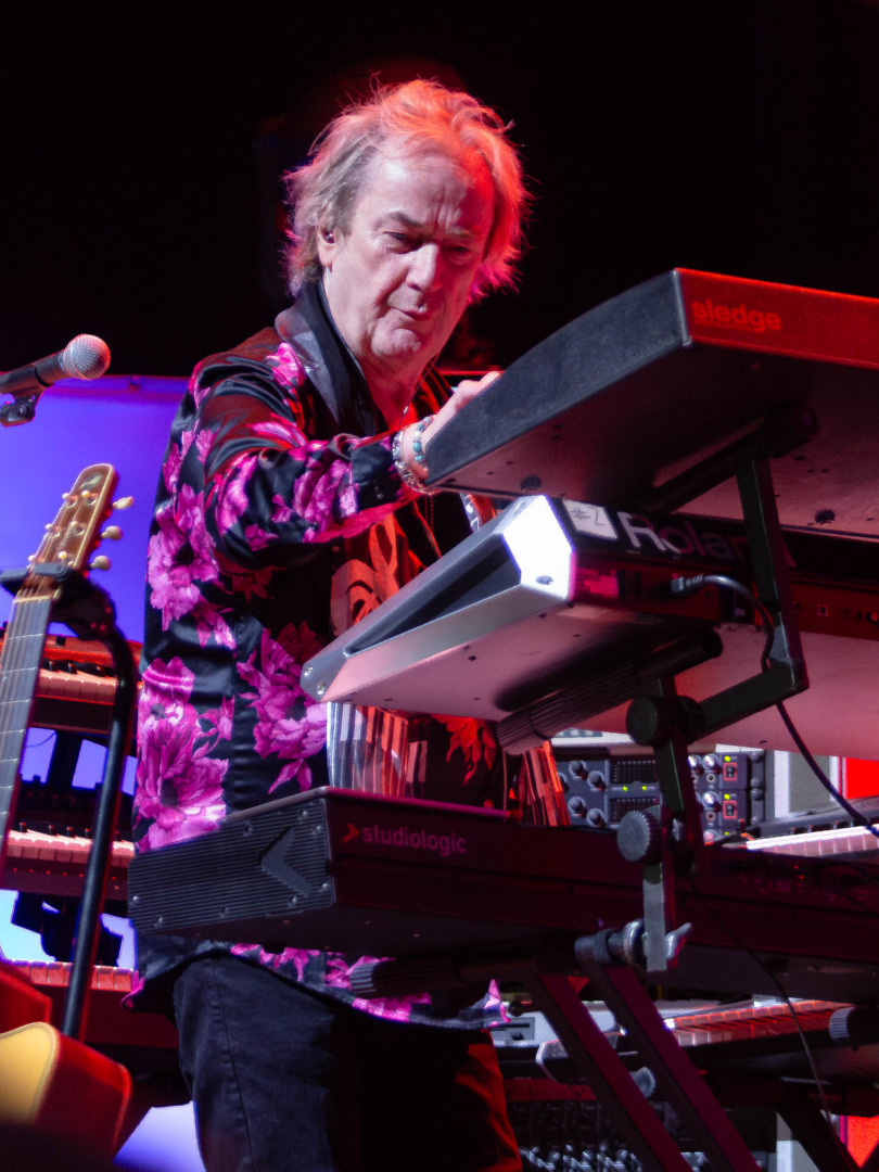 Yes, 21.05.24, Esch-Uelzecht (LU), Rockhal Box