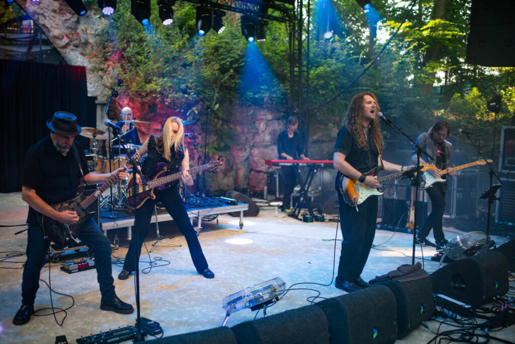 Kristoffer Gildenlöw, Midsummer Prog Festival & Midsummer Concert (Motorpsycho), 28.06.-30.06.24, Valkenburg aan de Geul (NL), Openluchttheater
