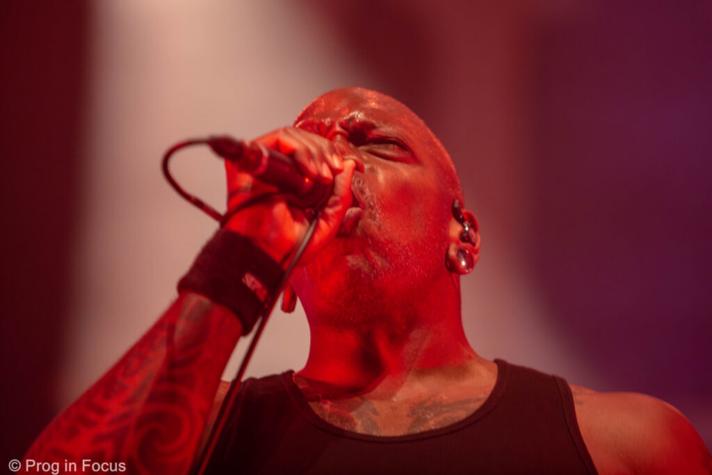 Sepultura, 06.11.24, Esch-Uelzecht (LU), Rockhal Box