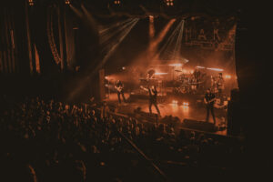 Haken - Liveforms: An Evening With Haken (InsideOut Music/Sony Music, 09.05.2025) 