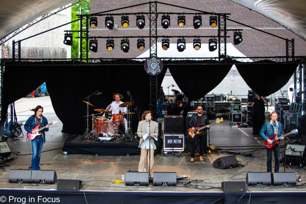Heath, Midsummer Prog Festival 2025, Tag 1, 23.05.25, Maastricht (NL), Richie Backfireplein