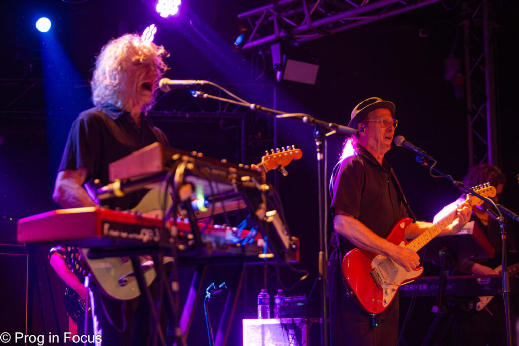 Jerry Harrison & Adrian Belew, 22.03.25, Lëtzebuerg (LU), Den Atelier