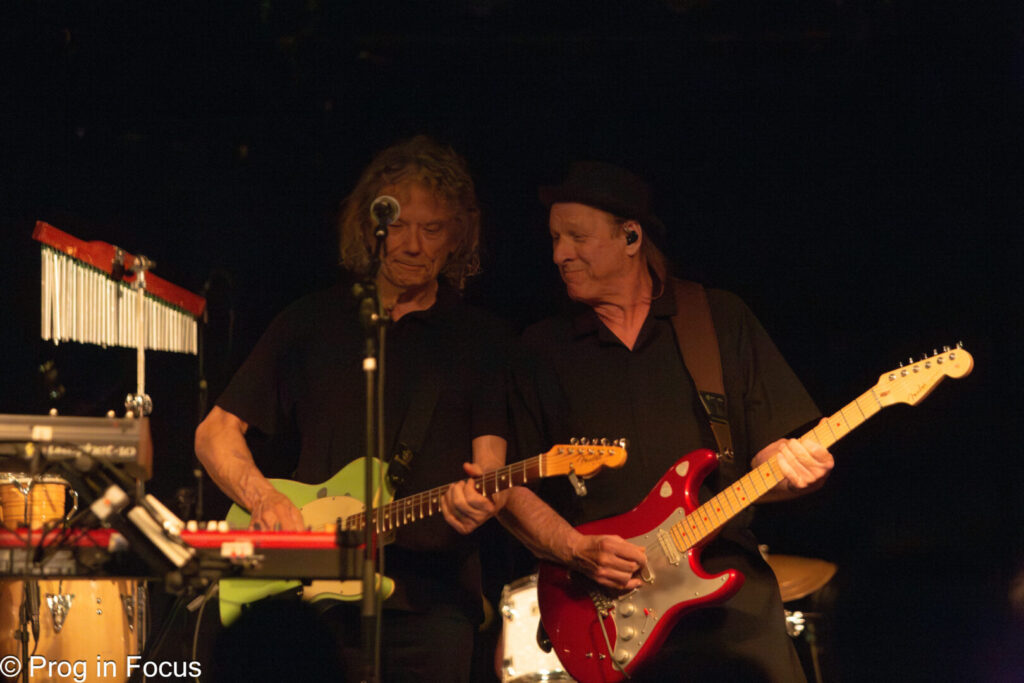 Jerry Harrison & Adrian Belew, 22.03.25, Lëtzebuerg (LU), Den Atelier