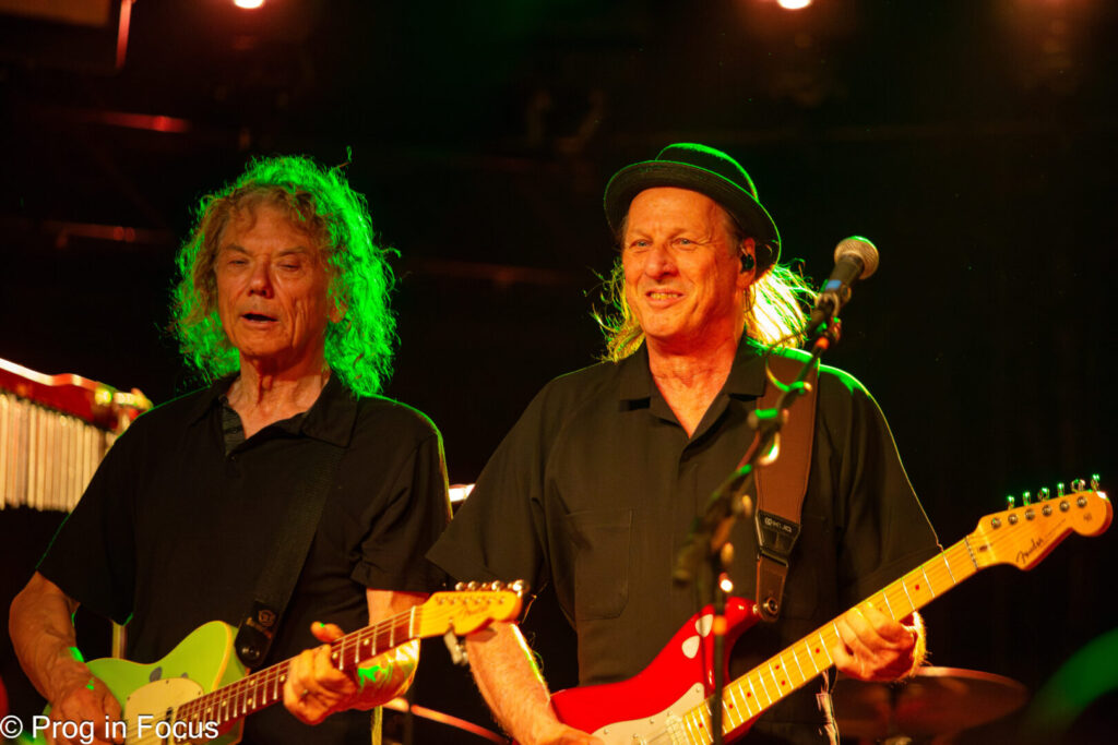Jerry Harrison & Adrian Belew, 22.03.25, Lëtzebuerg (LU), Den Atelier