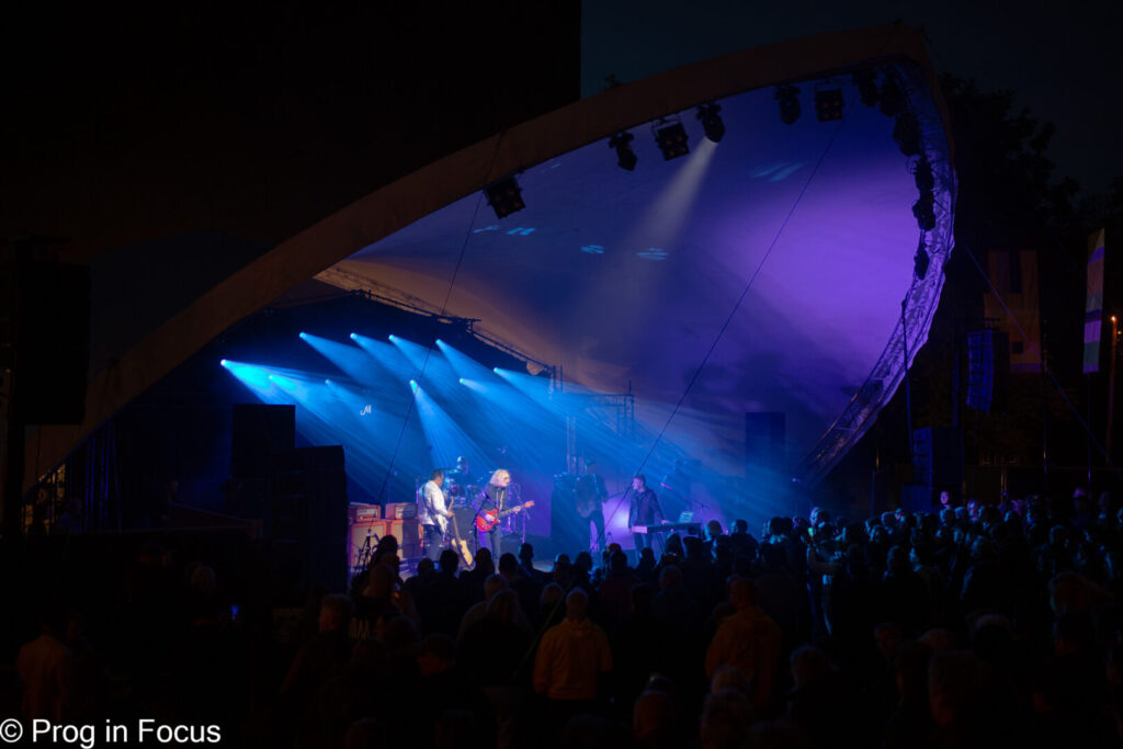 Neal Morse & Friends, Midsummer Prog Festival 2025, Tag 1, 23.05.25, Maastricht (NL), Richie Backfireplein