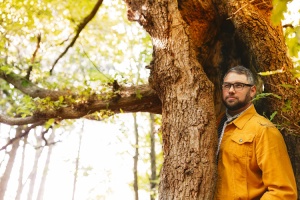 Held By Trees - Hinterland (Sound Canyon Records/InnerSleeve, 04.04.2025)