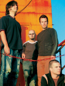 RPWL - World Through My Eyes - Revisited - 20th Anniversary Version (Gentle Art Of Music/Believe, 24.01.2005/15.08.2025)