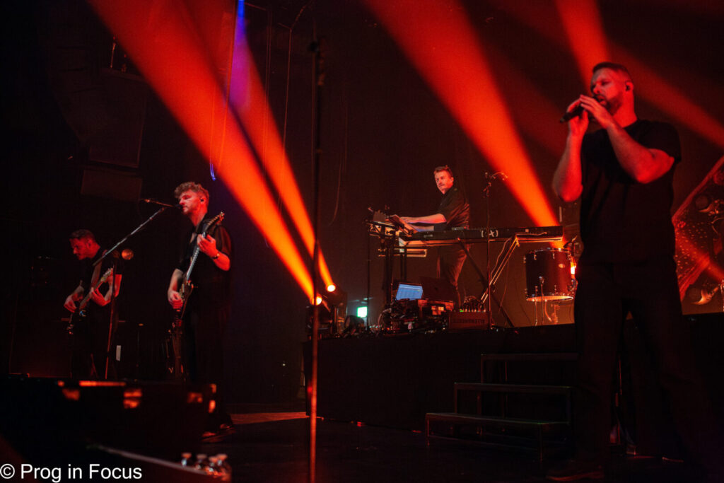 Leprous, Gate, Royal Sorrow, 22.11.25, Esch-Uelzecht (LU), Rockhal Club