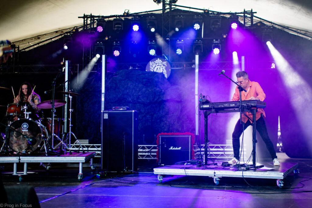 Midsummer Prog Festival 2026, 19.06.-21.06.26, Maastricht (NL), Muziekgieterij, Richie Backfireplein