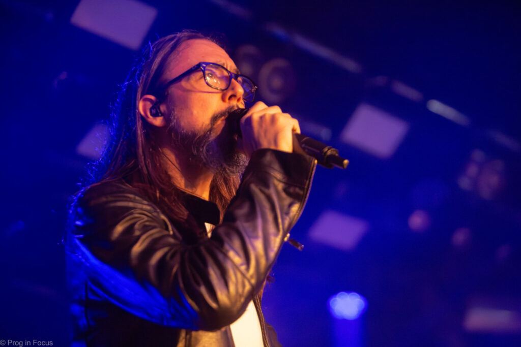 Big Big Train, 01.10.26, Aschaffenburg, Colos-Saal